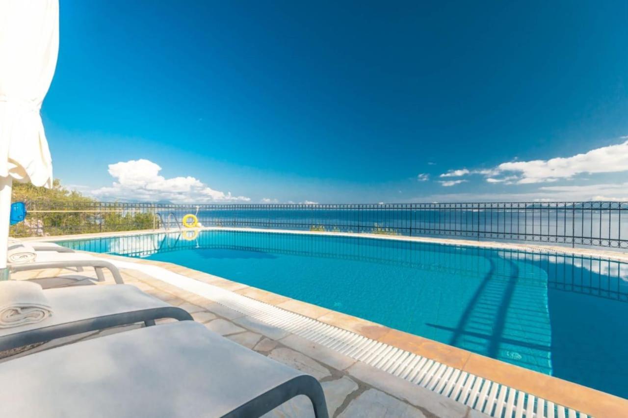 Villa Spyros Niszáki Kültér fotó